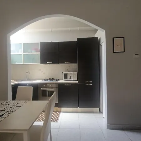 Flowers Apartment
